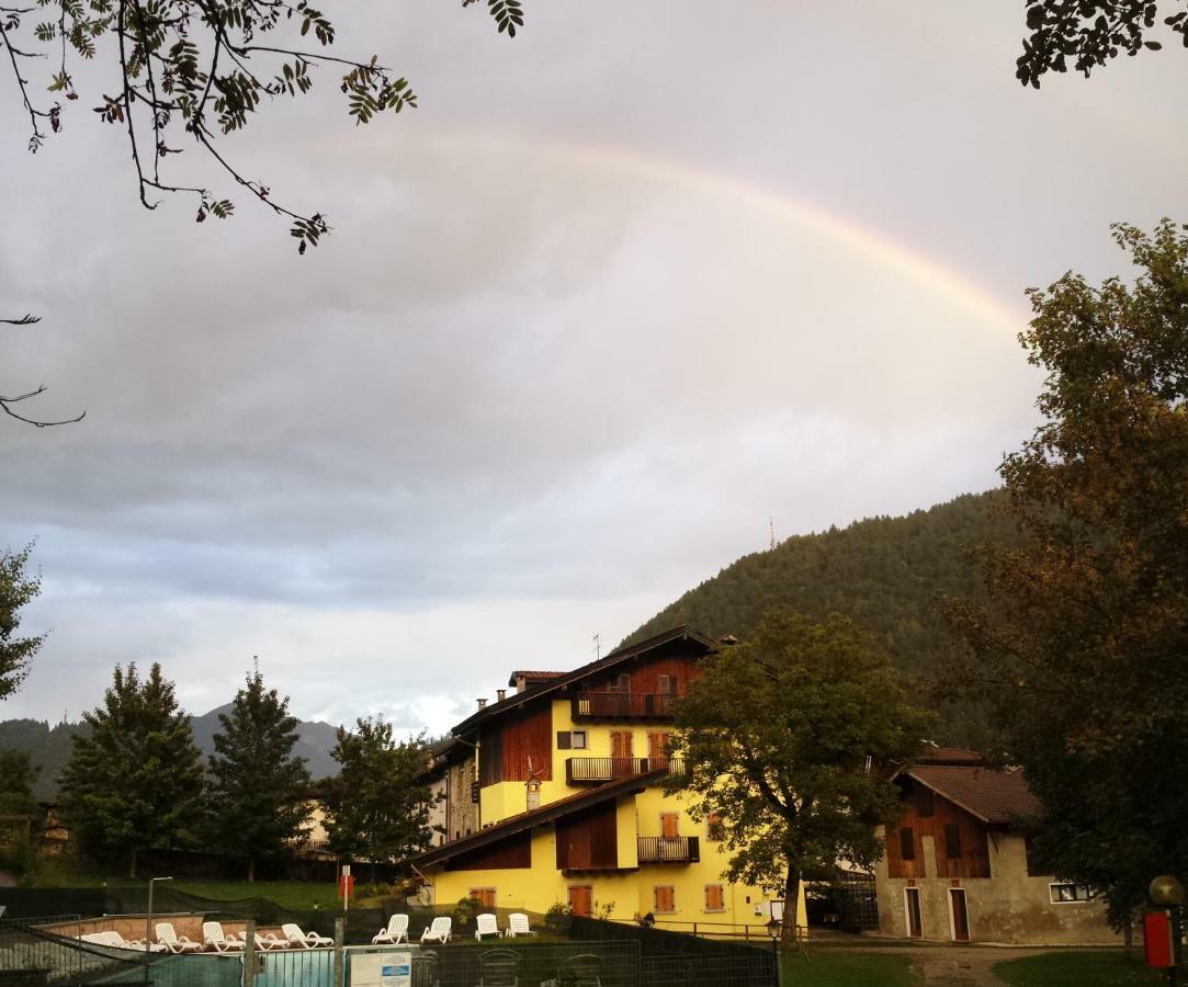 Albergo Casavecchia Tiarno di Sopra Dış mekan fotoğraf