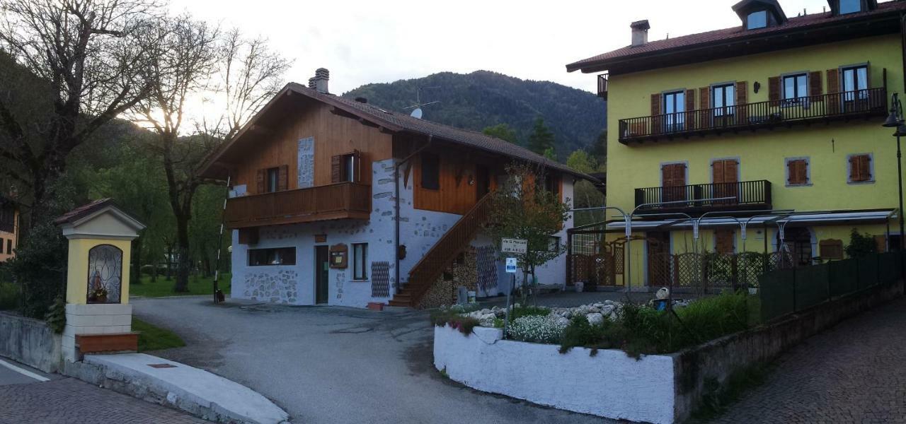 Albergo Casavecchia Tiarno di Sopra Dış mekan fotoğraf