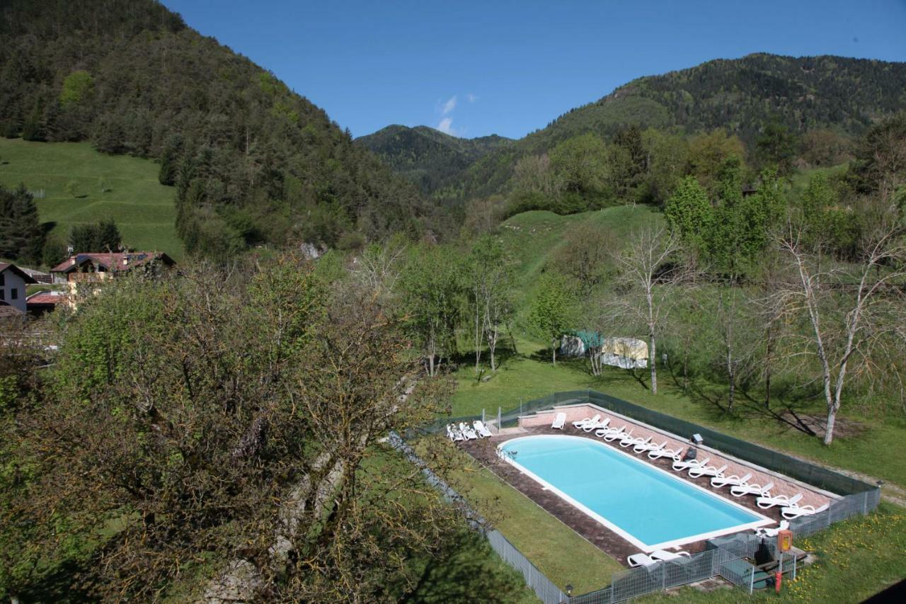 Albergo Casavecchia Tiarno di Sopra Dış mekan fotoğraf